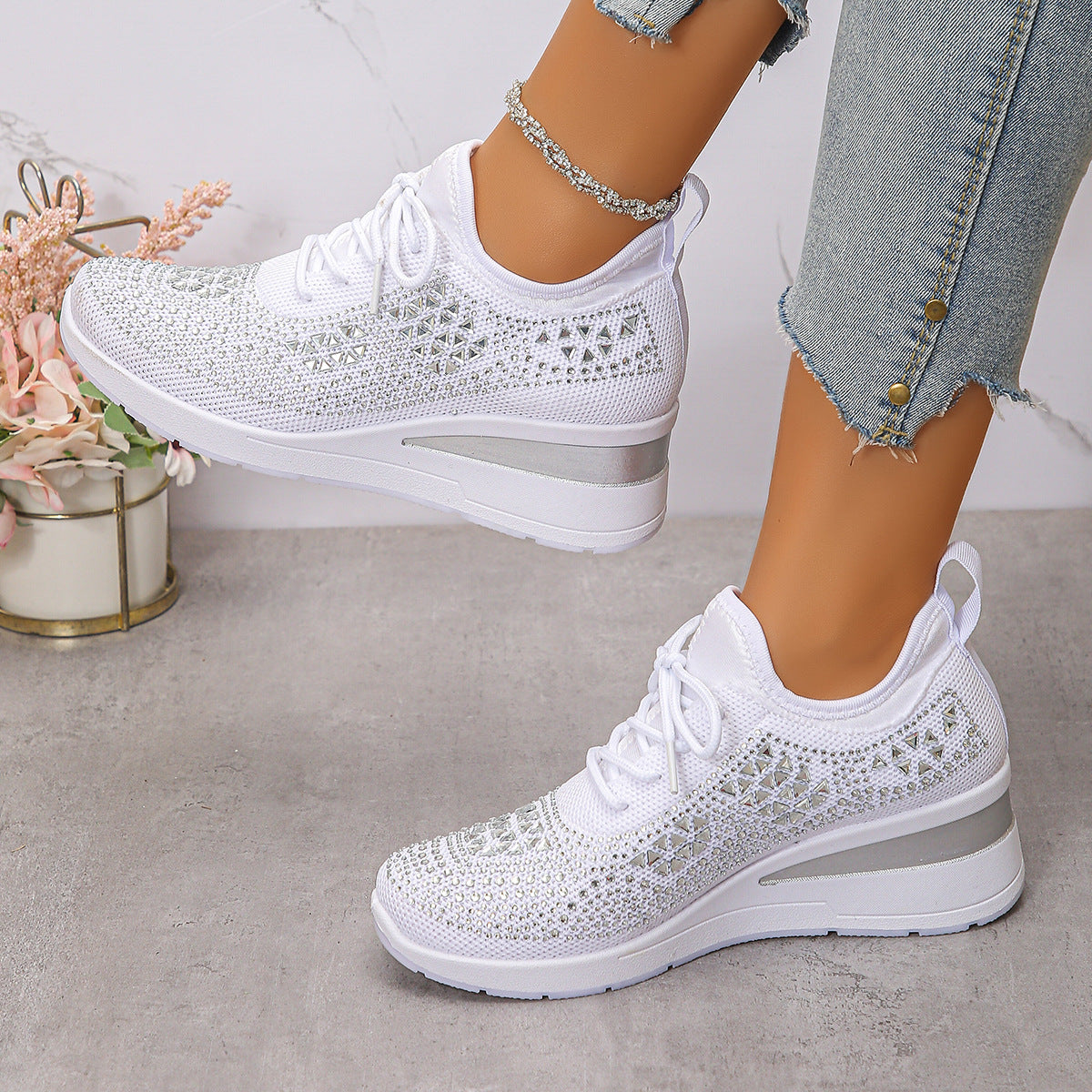 Sneakers Dam – Kilklack & Glittriga Detaljer