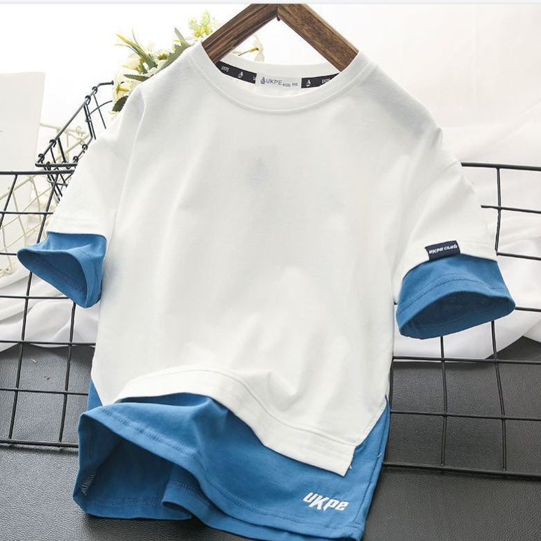 T-shirt med fejkad lagerlook