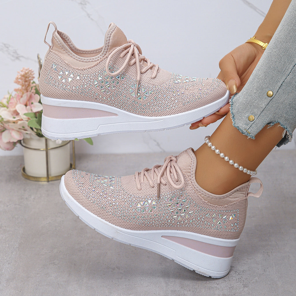 Sneakers Dam – Kilklack & Glittriga Detaljer