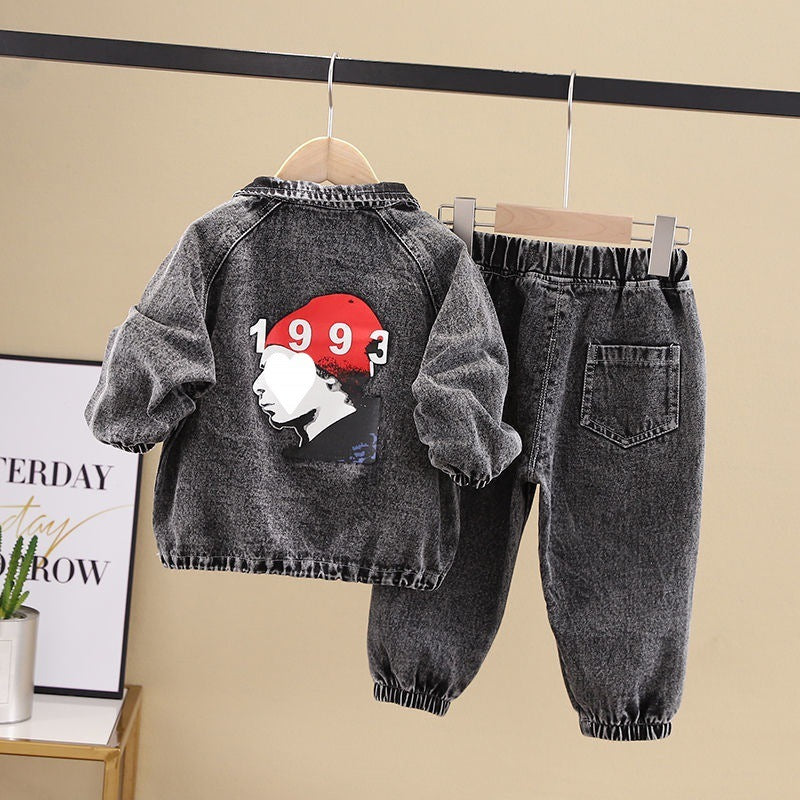 Tvådelat jeansset för – trendigt och bekvämt