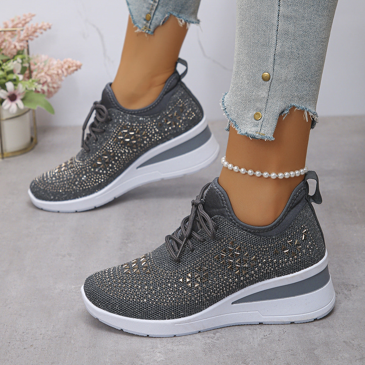 Sneakers Dam – Kilklack & Glittriga Detaljer