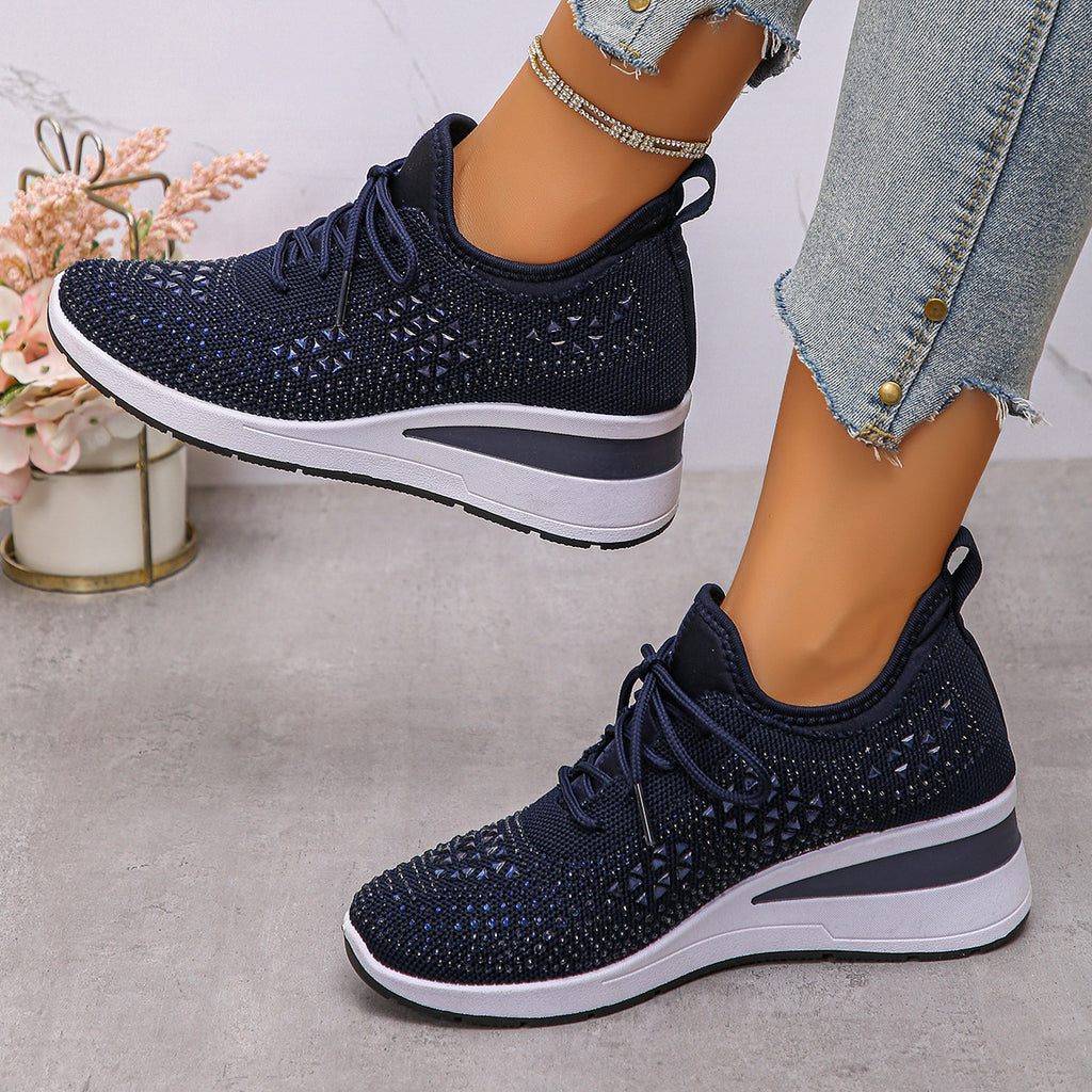 Sneakers Dam – Kilklack & Glittriga Detaljer
