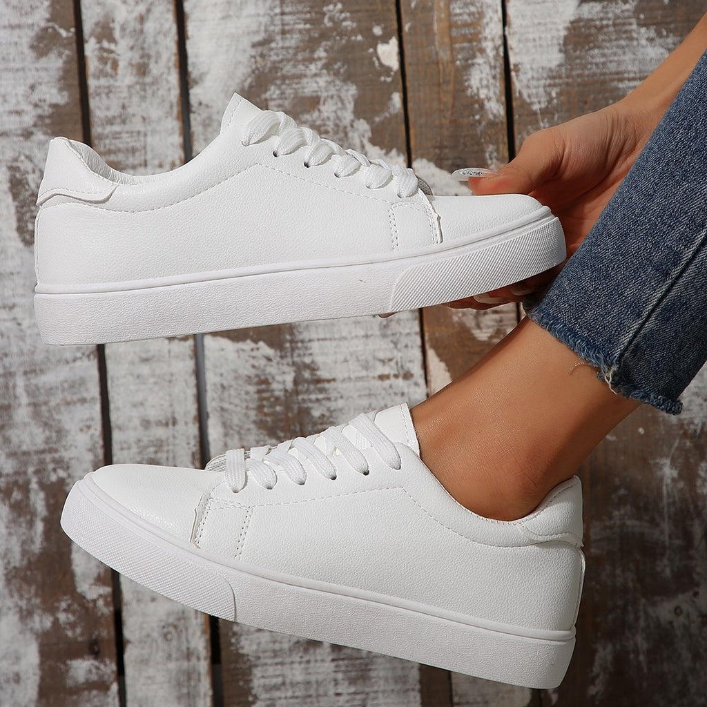 Vita Sneakers Dam – Bekväma & Stilrena Low-Top Skor
